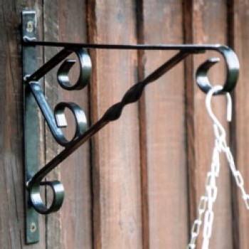 Heavy Duty Black Bracket - 14